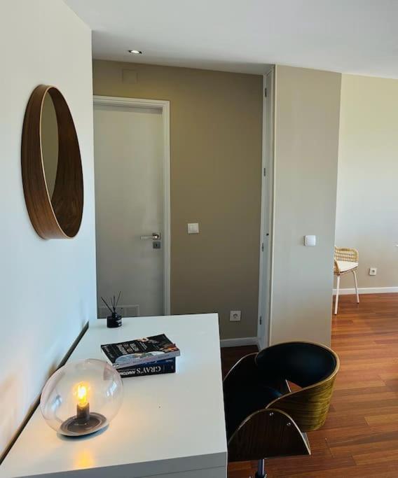 Renovado Com Ac, 2 Wc Completos, Terraco E Garagem Apartment Porto Luaran gambar