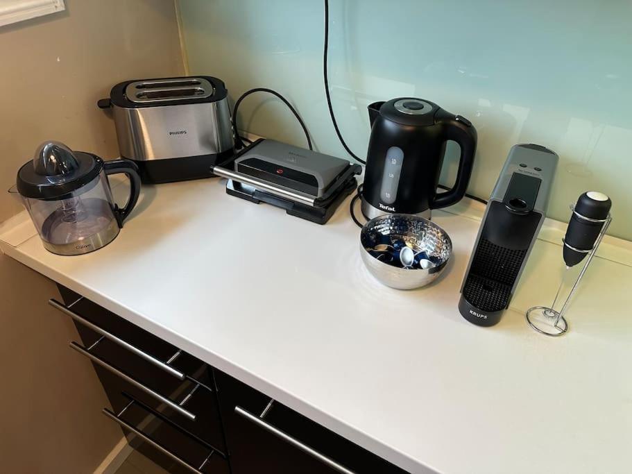 Renovado Com Ac, 2 Wc Completos, Terraco E Garagem Apartment Porto Luaran gambar