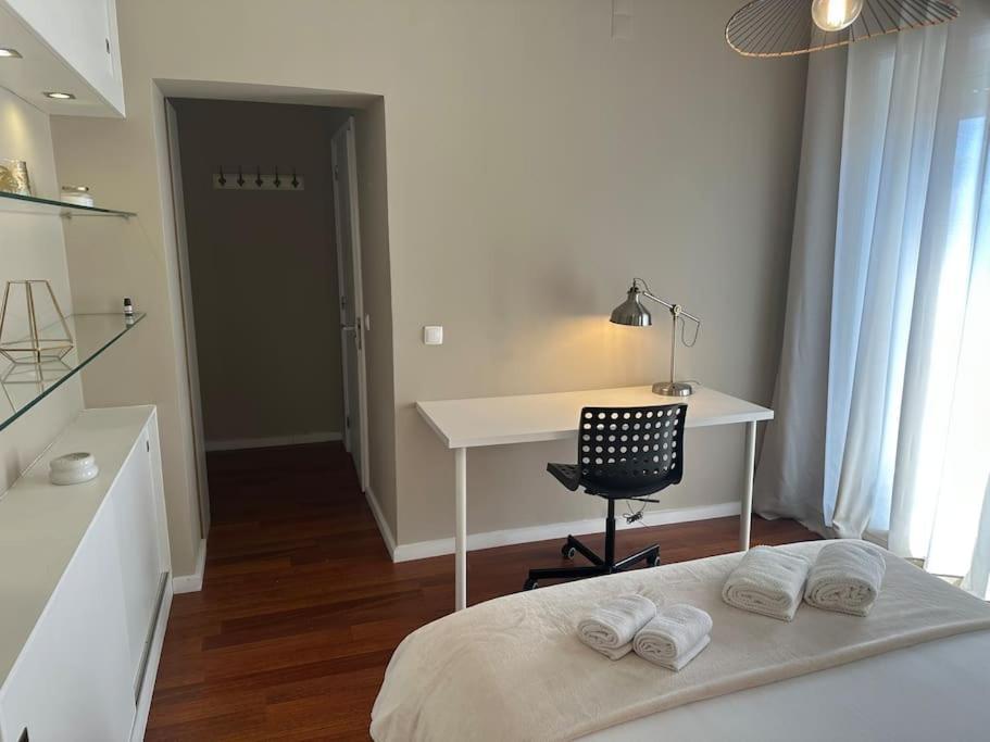Renovado Com Ac, 2 Wc Completos, Terraco E Garagem Apartment Porto Luaran gambar